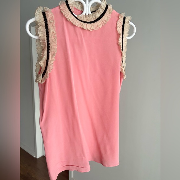 100% Authentic - New Silk Gucci Blouse with Perl Gucci Button - Picture 7 of 10